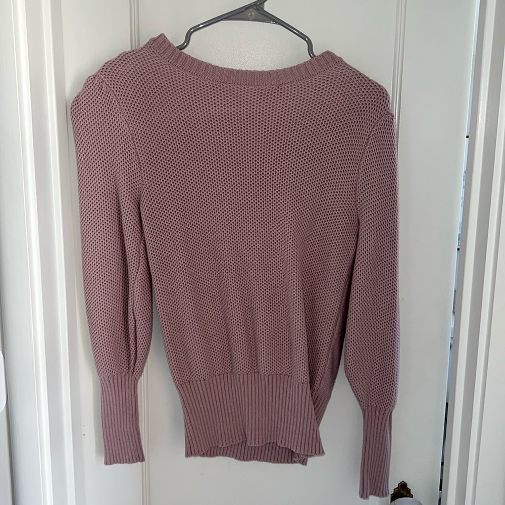 Spring sweater - Picture 1 of 2